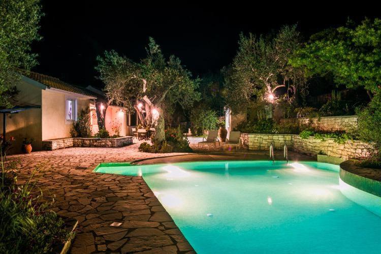 Irida Cottage Vlachopoulatika Exterior photo