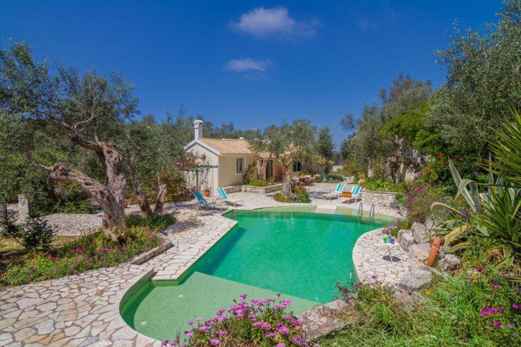 Irida Cottage Vlachopoulatika Exterior photo